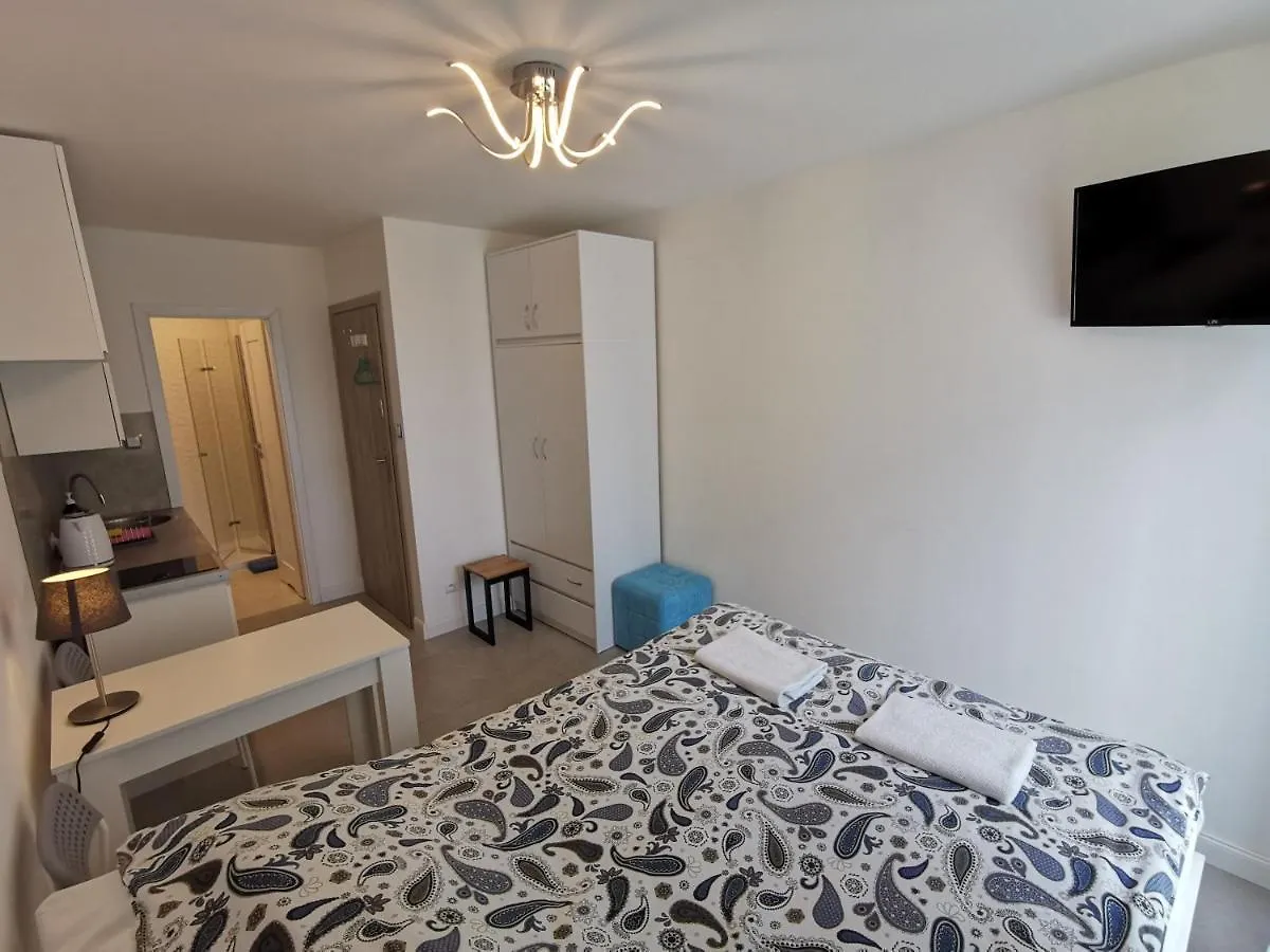 Przystan Letnica Flou Apartamenty 700M Plaza Gdansk Poland